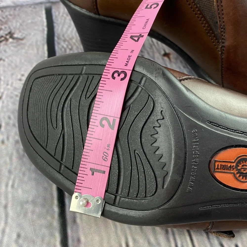 NWT: EARTH SPIRIT CLASSICS Brown Leather Mules - Picture 10 of 17